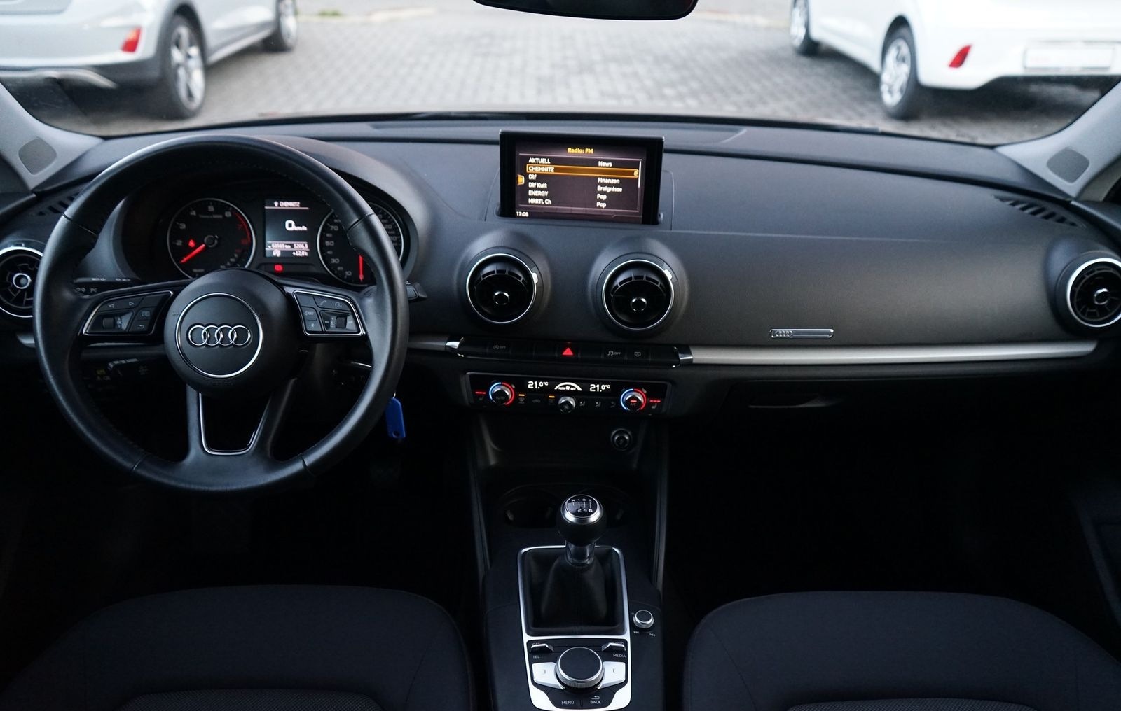 Audi A3 Sportback 1.0 TFSI Bi-Xenon Tempomat PDC foto 16