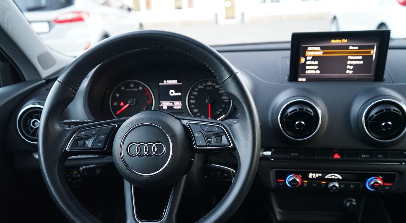 Audi A3 Sportback 1.0 TFSI Bi-Xenon Tempomat PDC foto 17