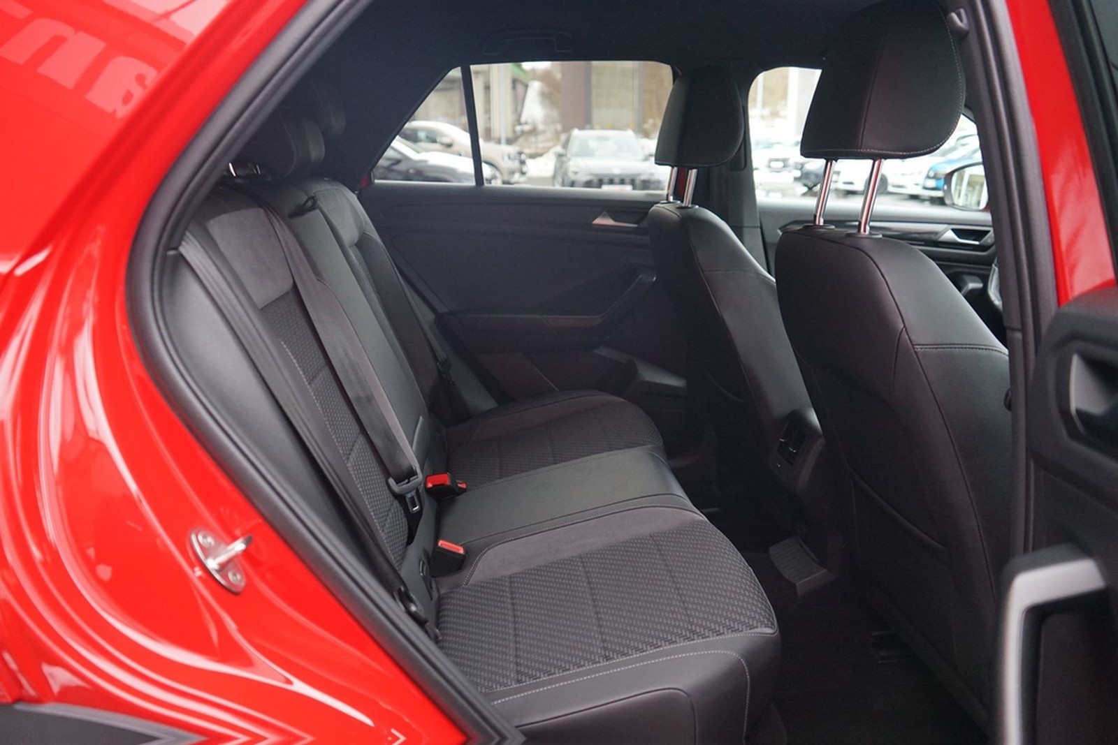 Volkswagen T-Roc 2.0 Sport R-Line 4Motion LED ACC AHK Navi foto 37