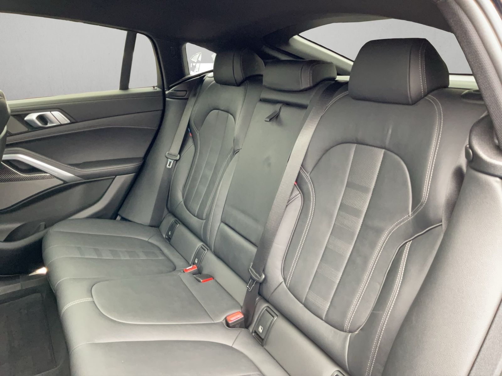 BMW X6 xDrive30d M SPORT PANO AHK HARMAN KARDON RÜCK foto 18
