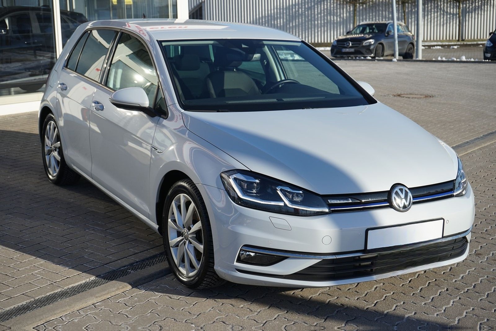 Volkswagen Golf VII 1.5 TSI Highline DSG LED Navi DAB ACC foto 39