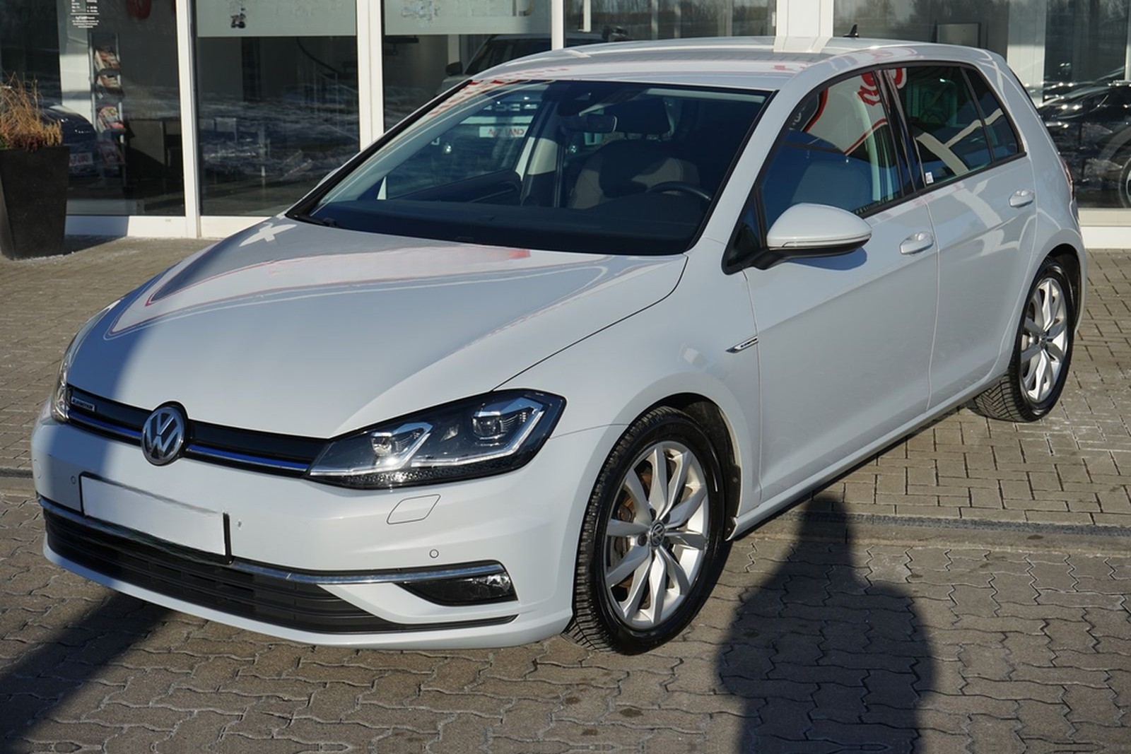 Volkswagen Golf VII 1.5 TSI Highline DSG LED Navi DAB ACC foto 40