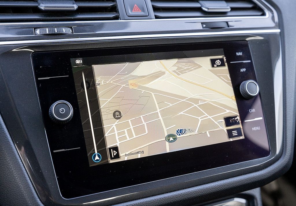 Volkswagen Tiguan Allspace 2.0 TDI Life DSG AHK Navi SHZ foto 8