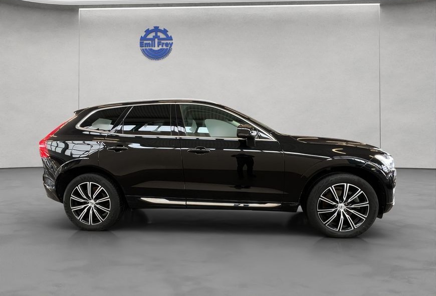 Volvo XC60 D4 Inscription Glasd Head-Up BLIS Kamera Le foto 7