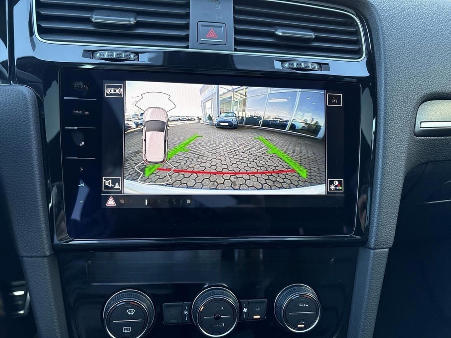 Volkswagen Golf GTI PANO LEDER ACC KAMERA NAVI LED DYNAUDIO foto 11