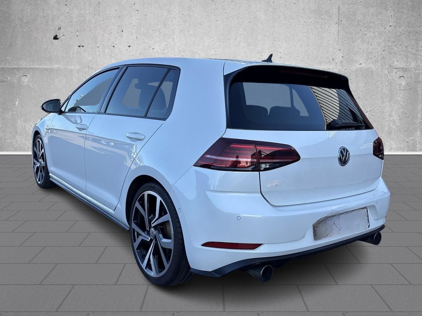 Volkswagen Golf GTI PANO LEDER ACC KAMERA NAVI LED DYNAUDIO foto 5