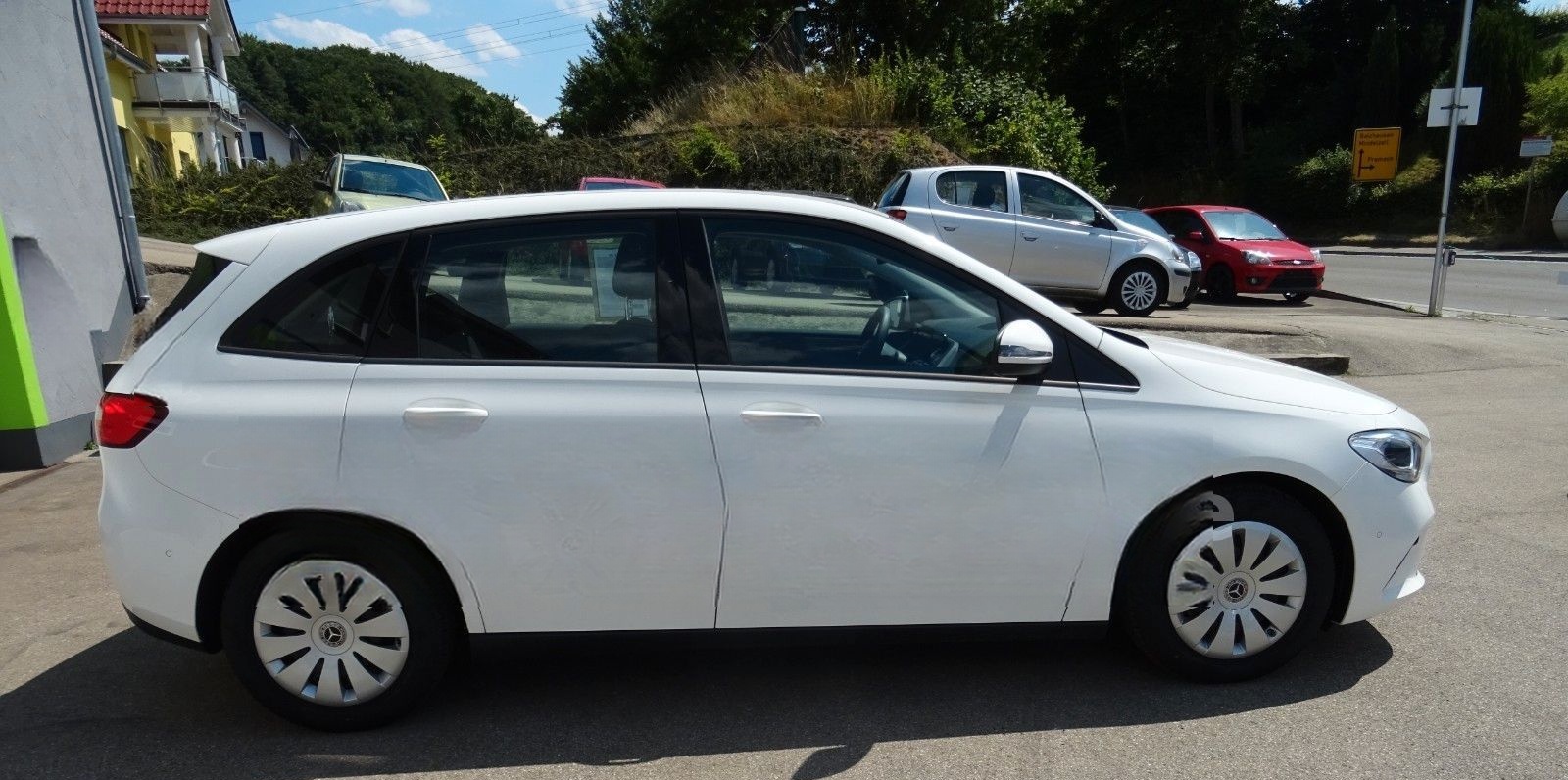 Mercedes-Benz B 180 #SHZ #NAVI #PDC #Business-Paket #1.Hand foto 8