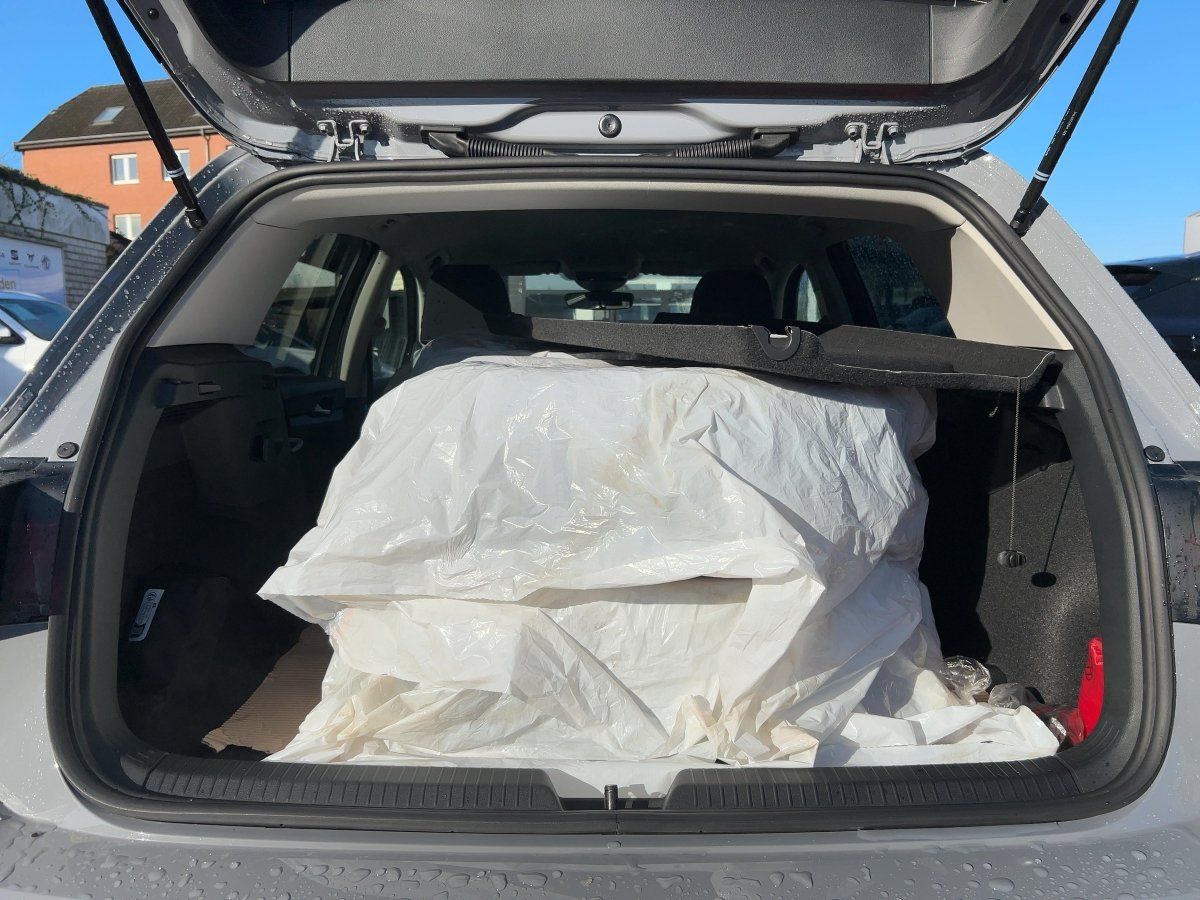 Volkswagen Golf VIII Life 1.5 eHybrid DSG APP+HUD+NAVI+ACC foto 7