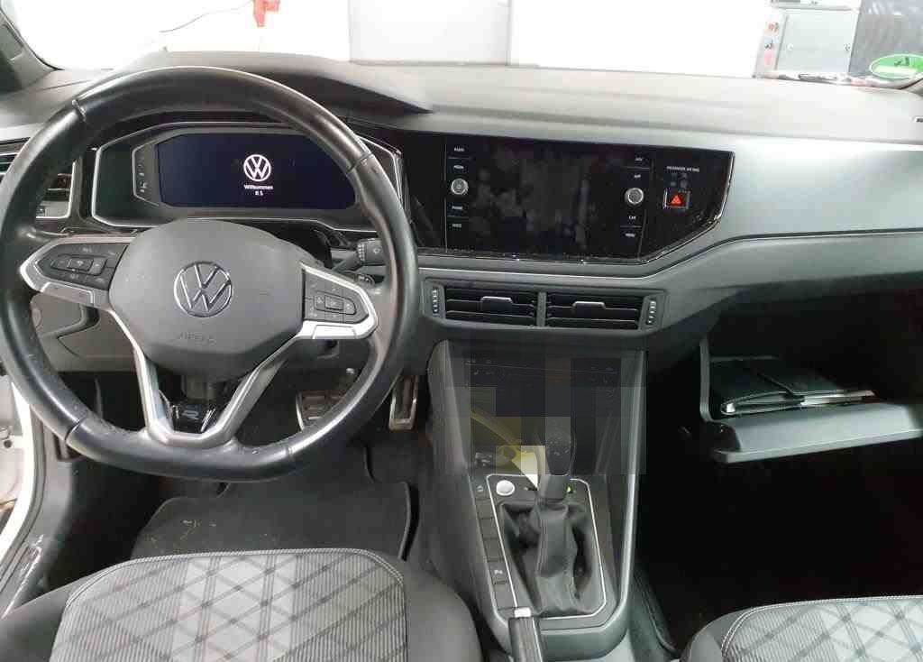 Volkswagen Taigo R-Line TSI DSG Kamera/Matrix/CarPlay/ACC foto 7