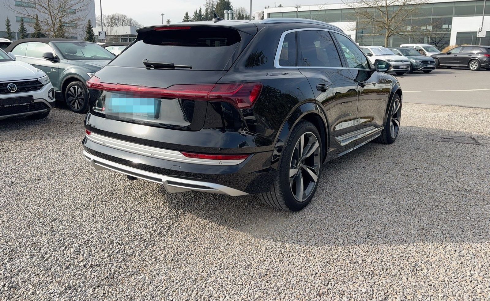Audi e-tron S quattro 370kW Kamera/Matrix/Pano/AHK foto 7