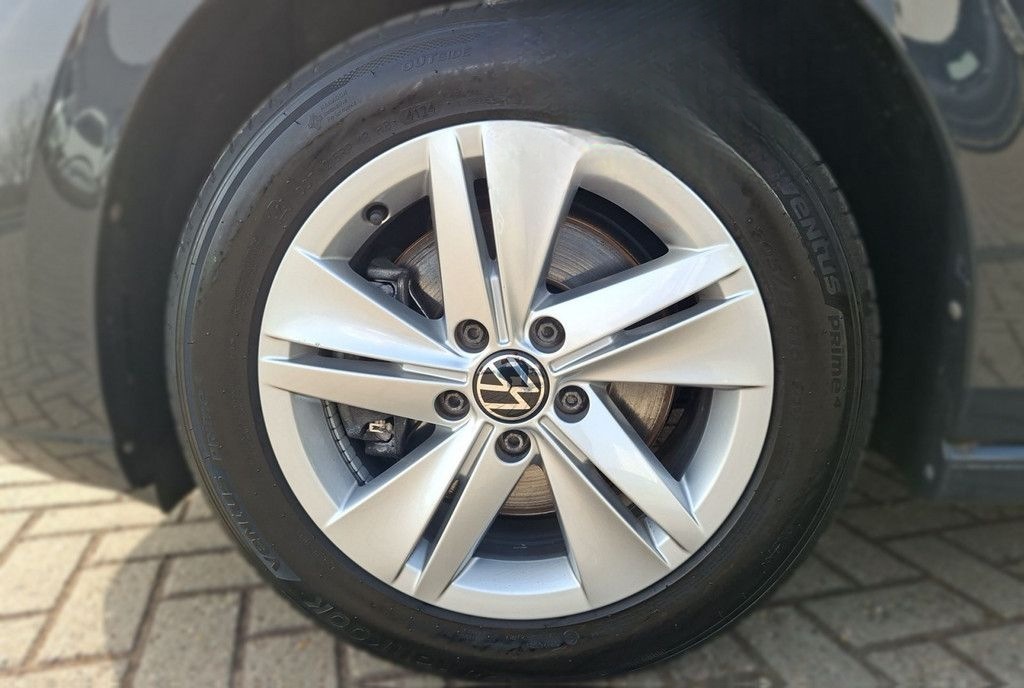 Volkswagen Golf VIII Variant 2.0 TDI Life *DSG*LED*DAB*APP  foto 15