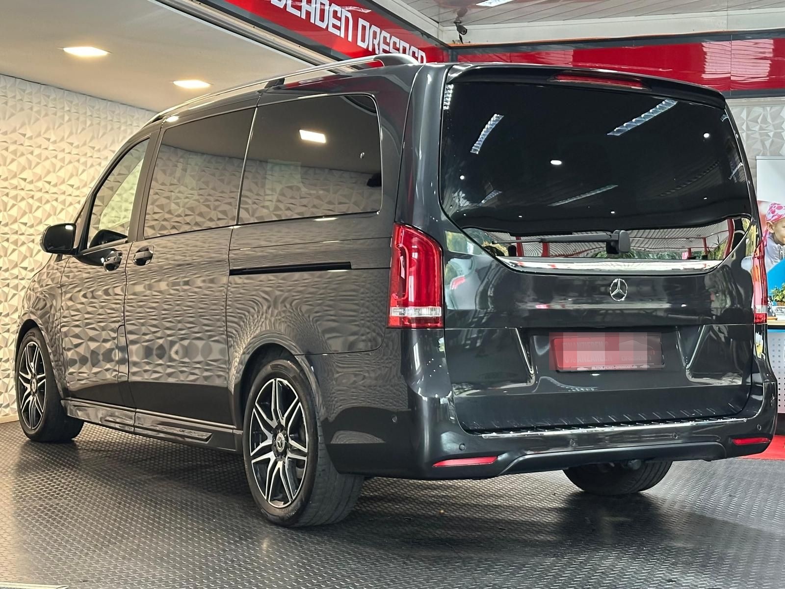 Mercedes-Benz V 300d EDITION 19 AMG LANG* LED#AHK#ACC#SHZ#SH foto 5