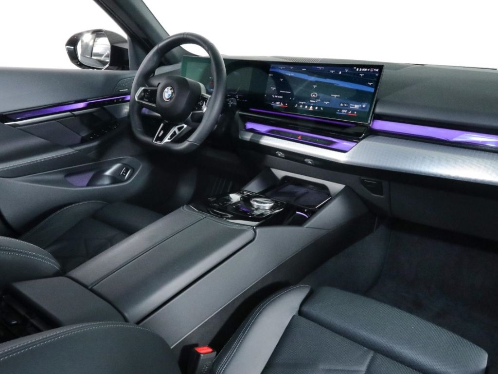 BMW 520 xd M Sport Pro Memory LED 360 H&K Icon. Glow foto 8