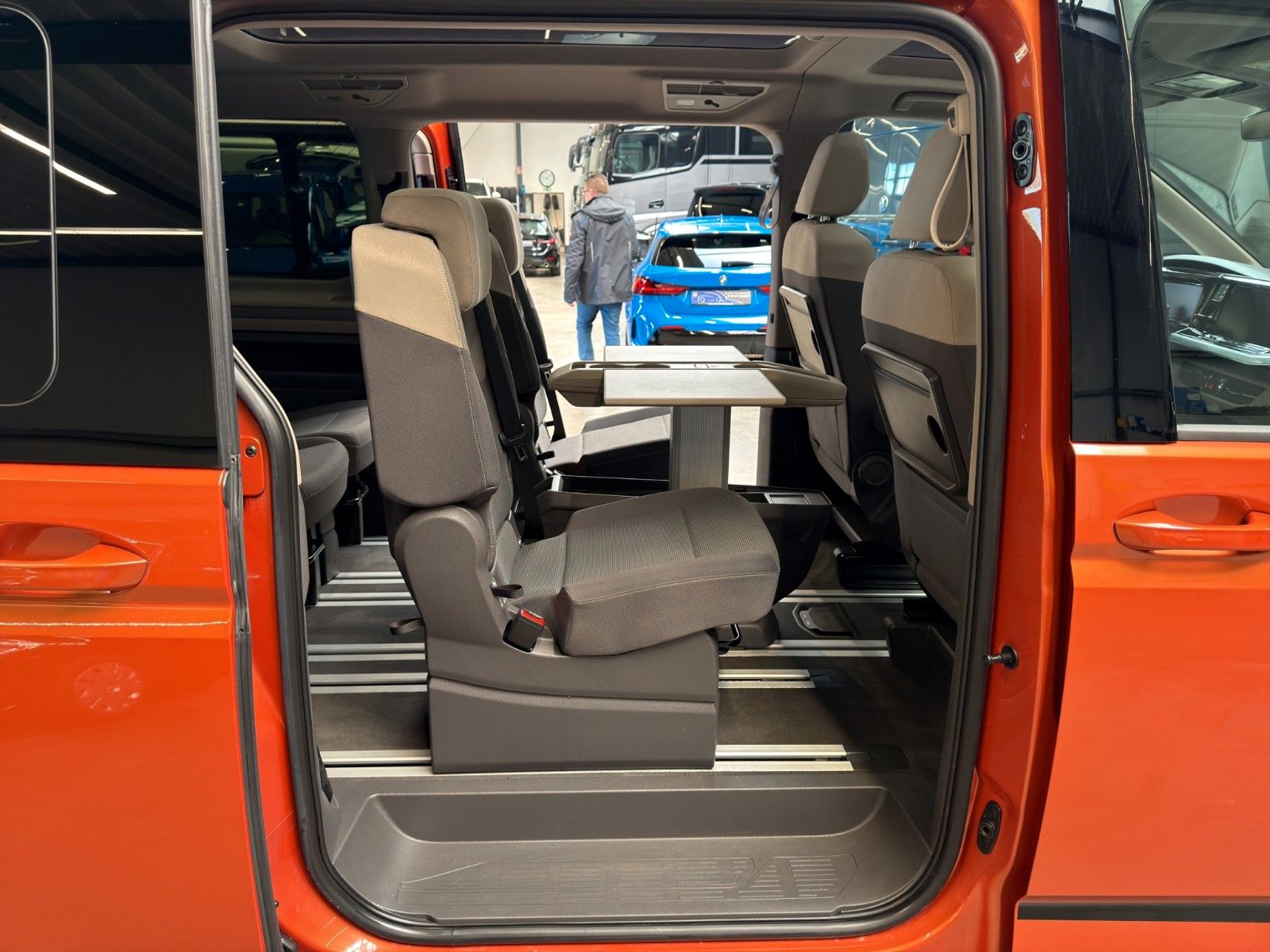 Volkswagen T7 Multivan Edition ACC RFK HUD LRHZ SHZ 3Z PANO foto 11