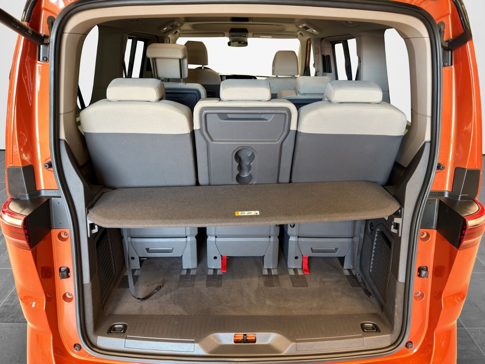 Volkswagen T7 Multivan Edition ACC RFK HUD LRHZ SHZ 3Z PANO foto 13
