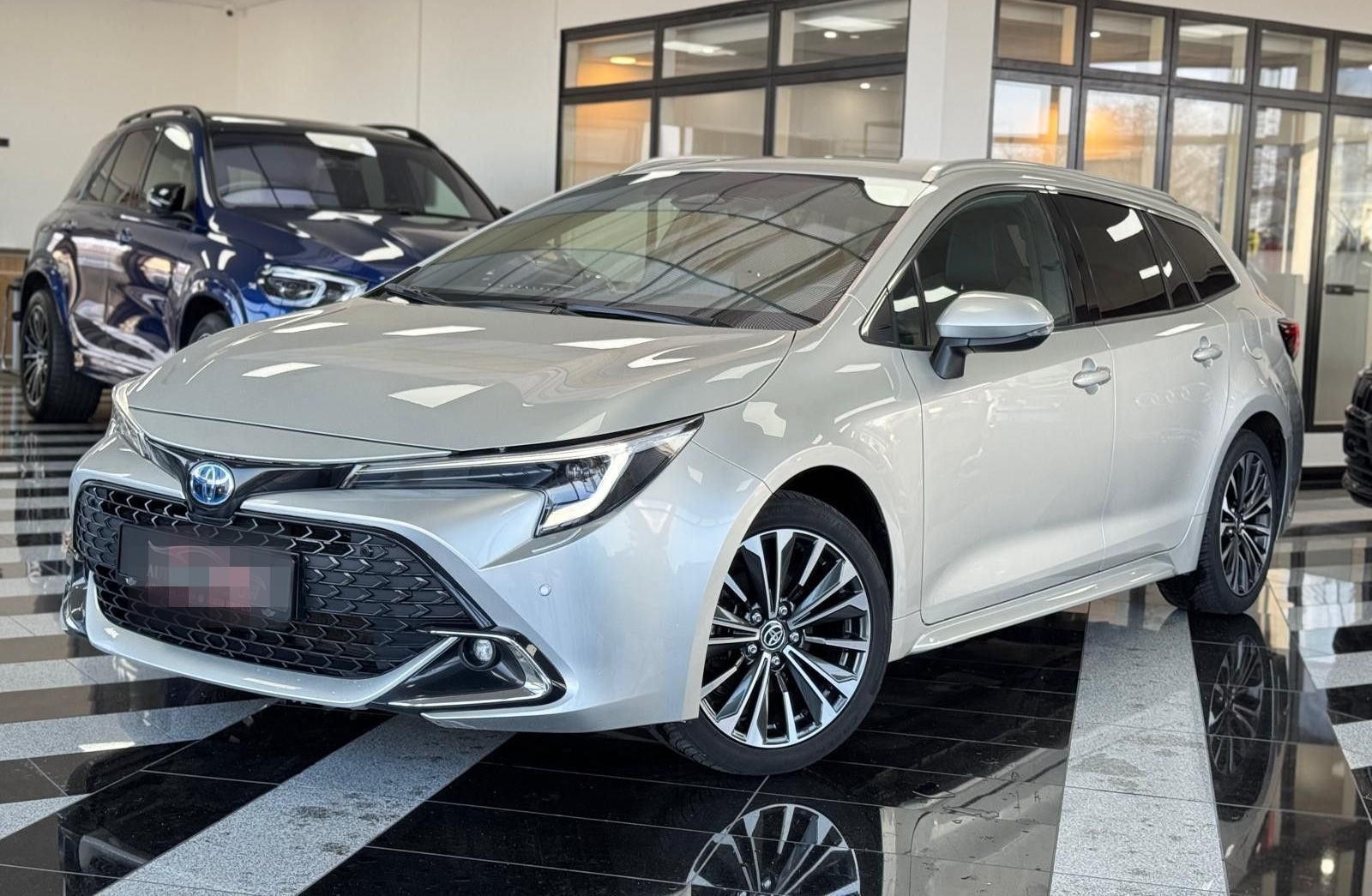 Toyota Corolla 1.8 Touring Sports Hybrid TeamD"SPUR ASS foto 1