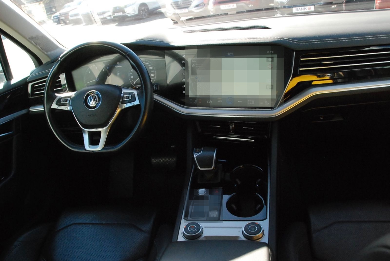 Volkswagen Touareg 3.0TDI Elegance 4Motion 2.HAND foto 7