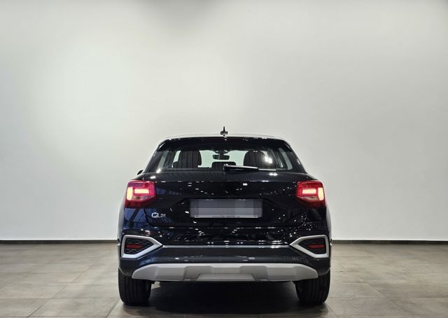 Audi Q2 35 TFSI Virtual Kamera StandheizungSportsitze foto 11
