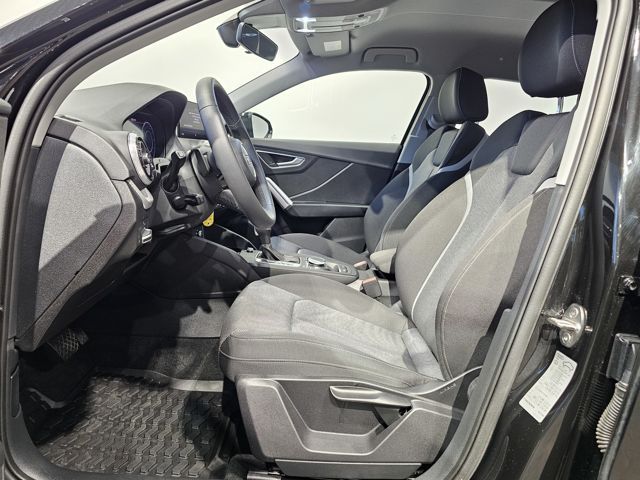 Audi Q2 35 TFSI Virtual Kamera StandheizungSportsitze foto 13