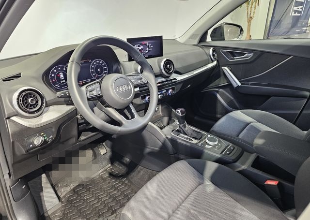 Audi Q2 35 TFSI Virtual Kamera StandheizungSportsitze foto 16