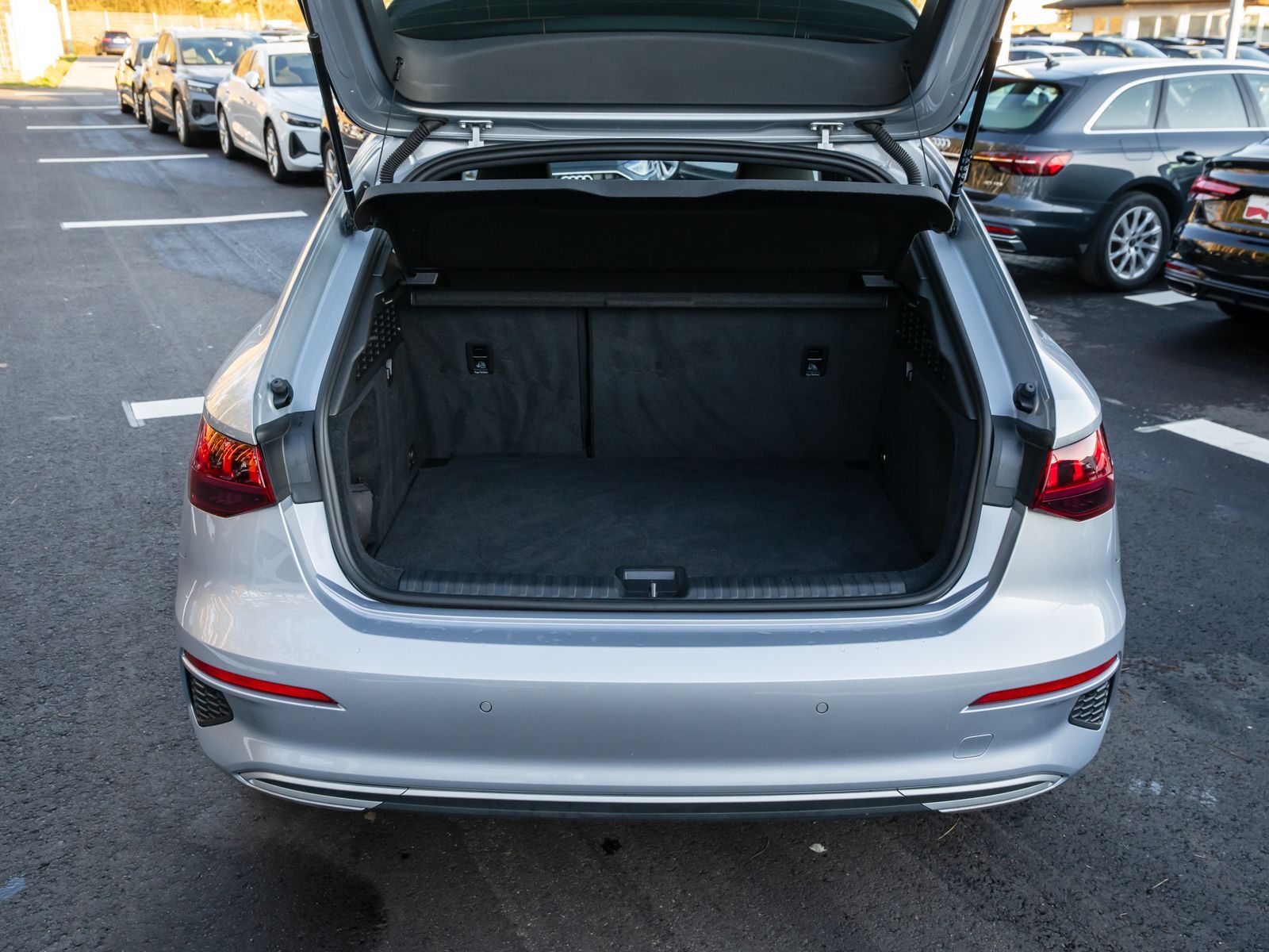 Audi A3 Sportback advanced 40 TFSI e Stronic NAVI LED foto 9