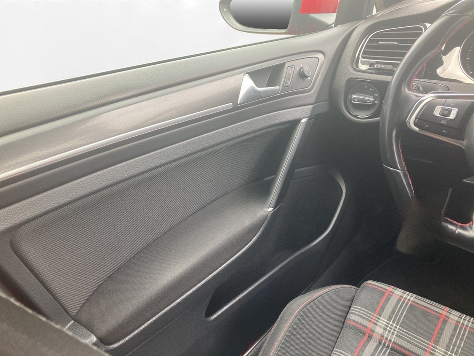 Volkswagen Golf VII GTI 2.0 TSI DSG | PANO | NAVI | ACC | foto 10