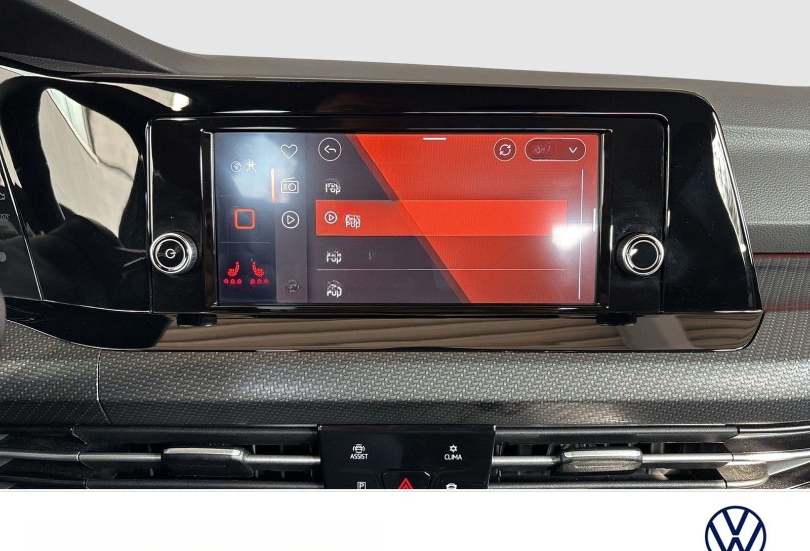 Volkswagen Golf VIII 1.5 eTSI R-LINE VIRTUALCOCKPIT CARPLAY foto 11