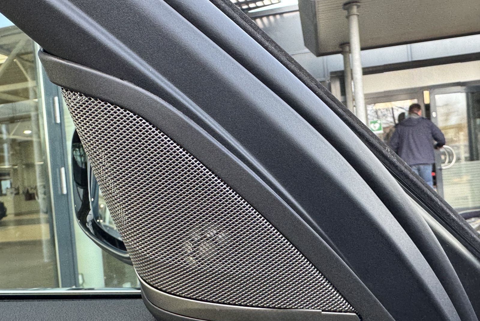 BMW 530e xDrive Luxury AHK DaPro Ad-LED 360° HuD h&k foto 16