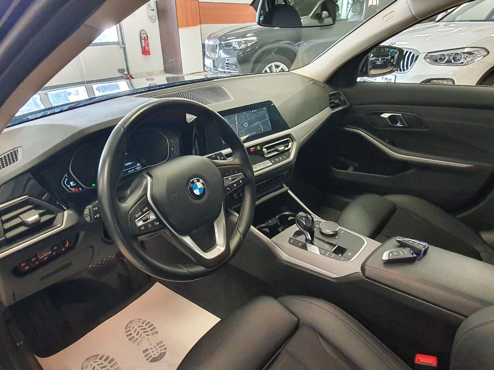 BMW 318d Advantage Aut/Navi/SportSitze/Tempomat foto 14