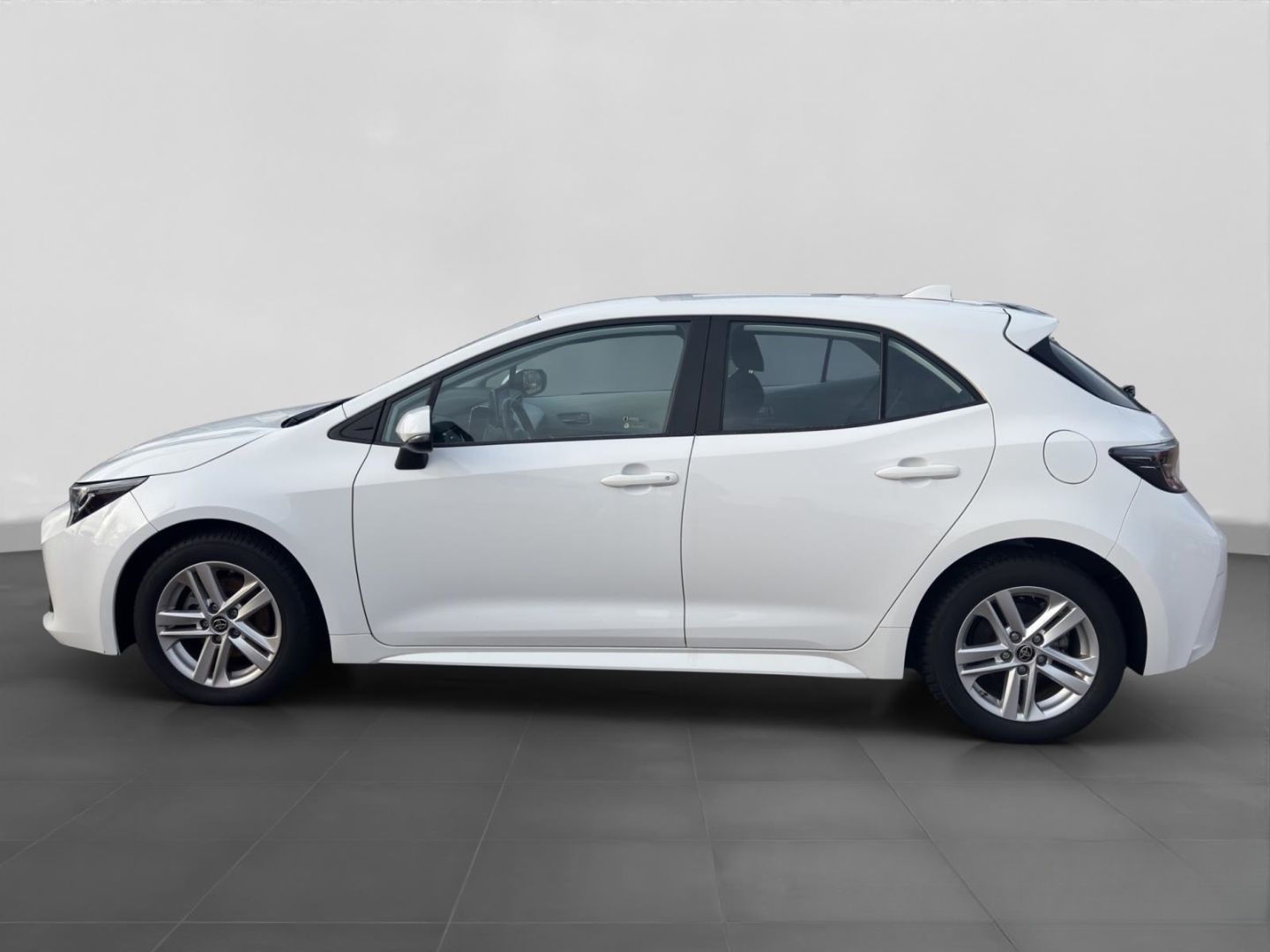Toyota Corolla 1,8 Hybrid Comfort Kamera Tempomat foto 2