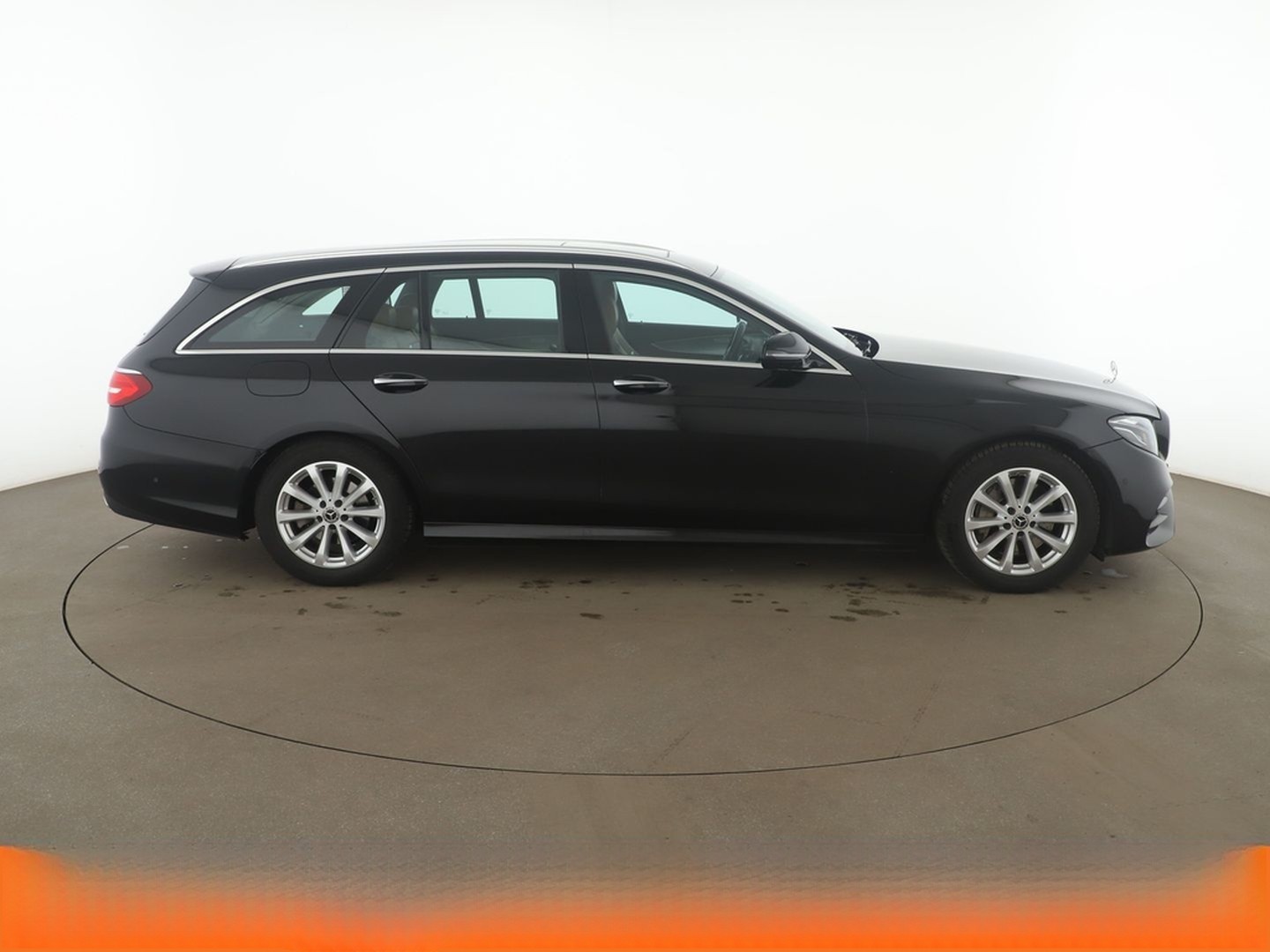 Mercedes-Benz E 200 T AMG Line Aut.*LED*ACC*PDC*4xSHZ foto 7