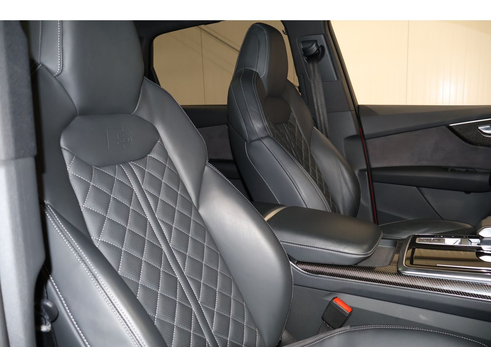 Audi SQ7 4.0 TFSI quattro B&O*Pano*Matrix * foto 7