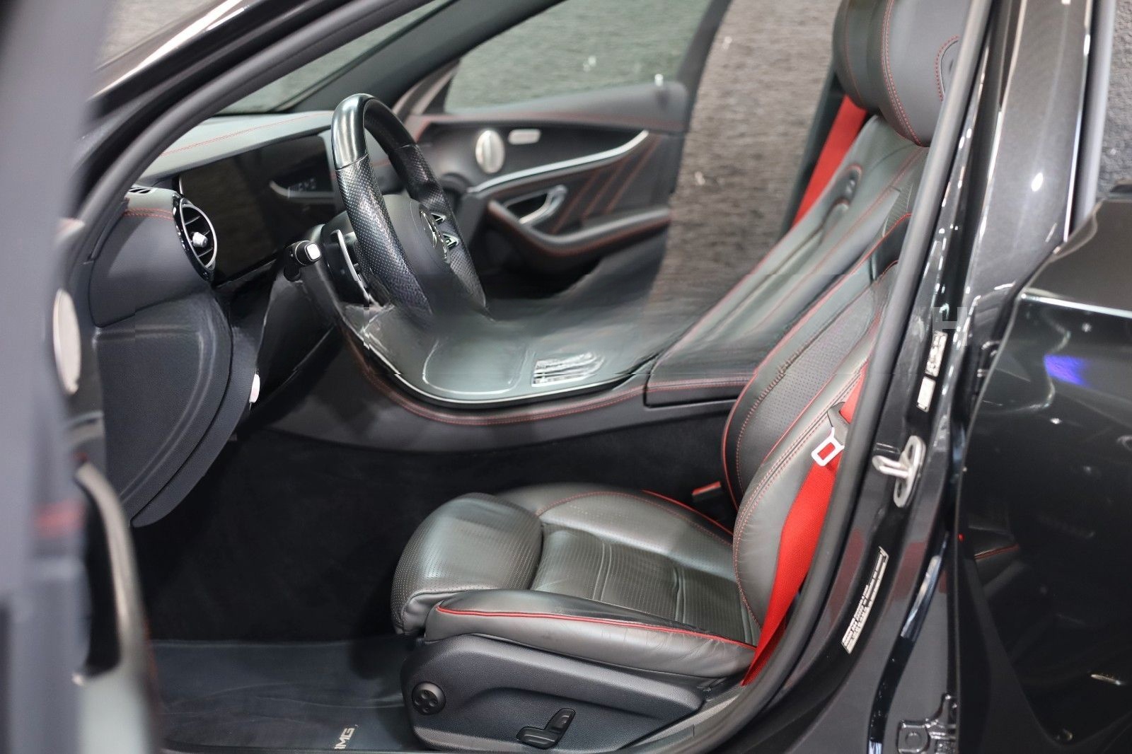 Mercedes-Benz E 53 AMG  T-Mod.4Matic+Burmester*Pano*ACC foto 2
