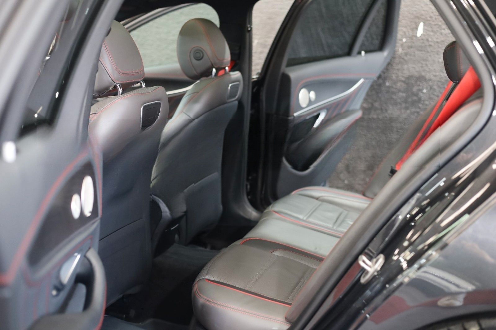 Mercedes-Benz E 53 AMG  T-Mod.4Matic+Burmester*Pano*ACC foto 21