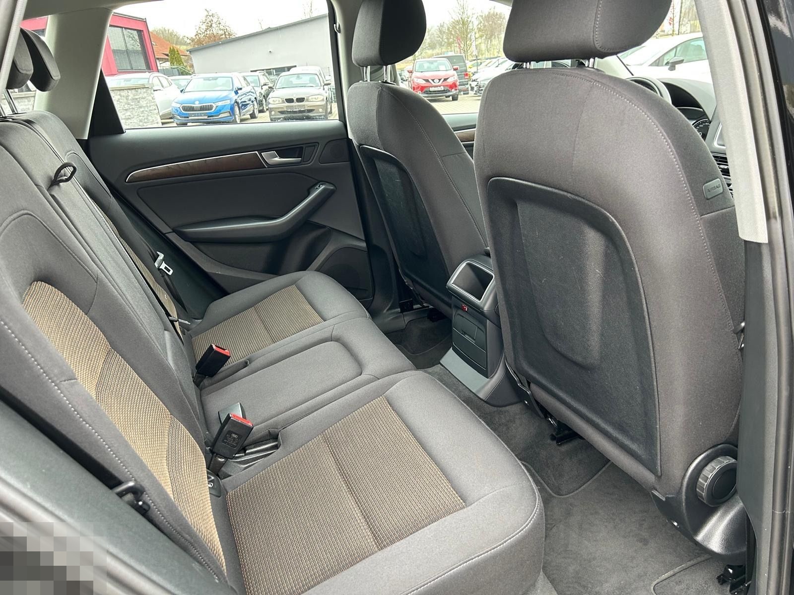 Audi Q5 2.0 TDI quattro°190 PS°S Line°AHK°Standheizun foto 13