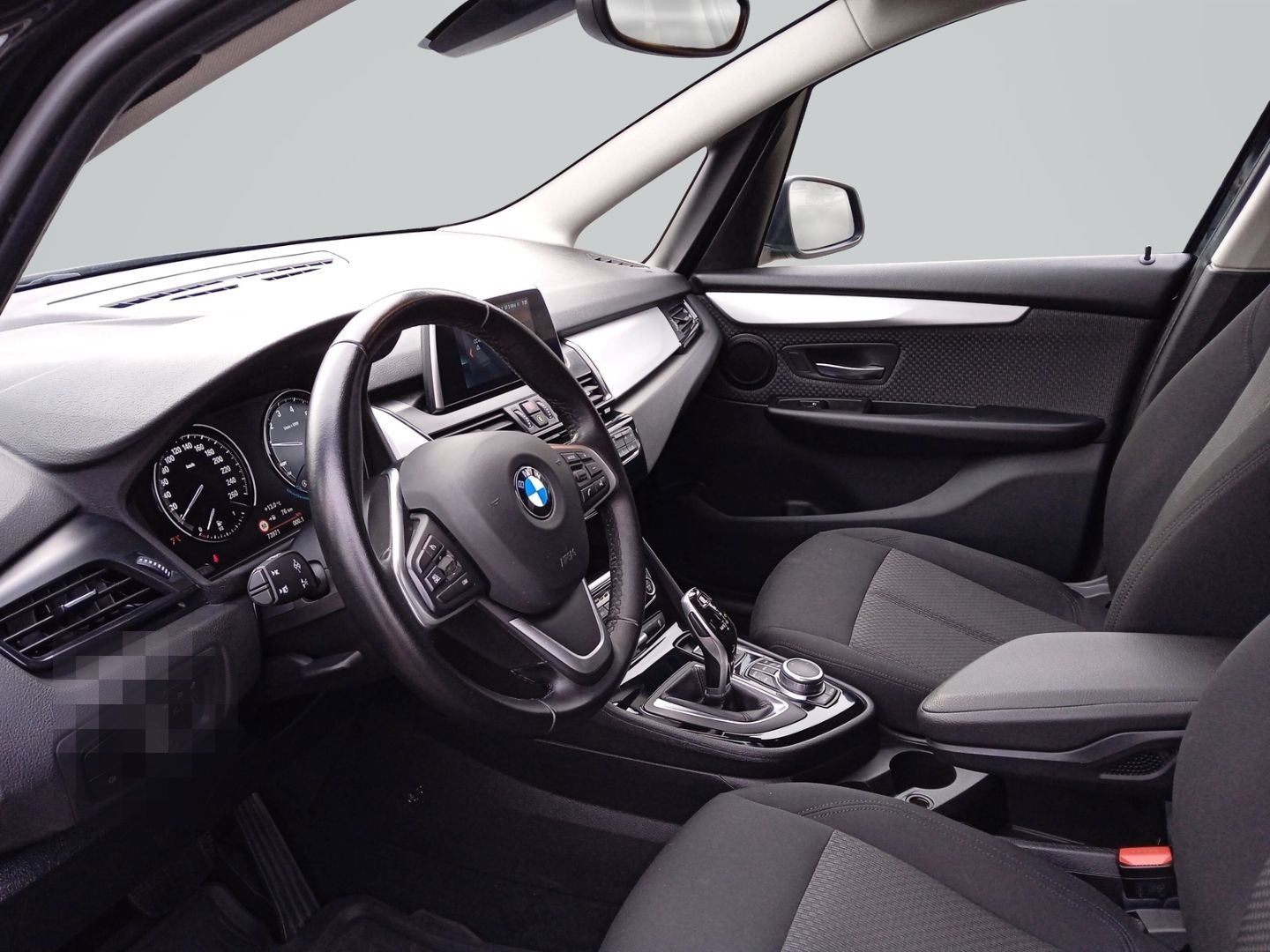 BMW 218 Gran Tourer Advantage i Aut. LED+SHZG+KOMFOR foto 13