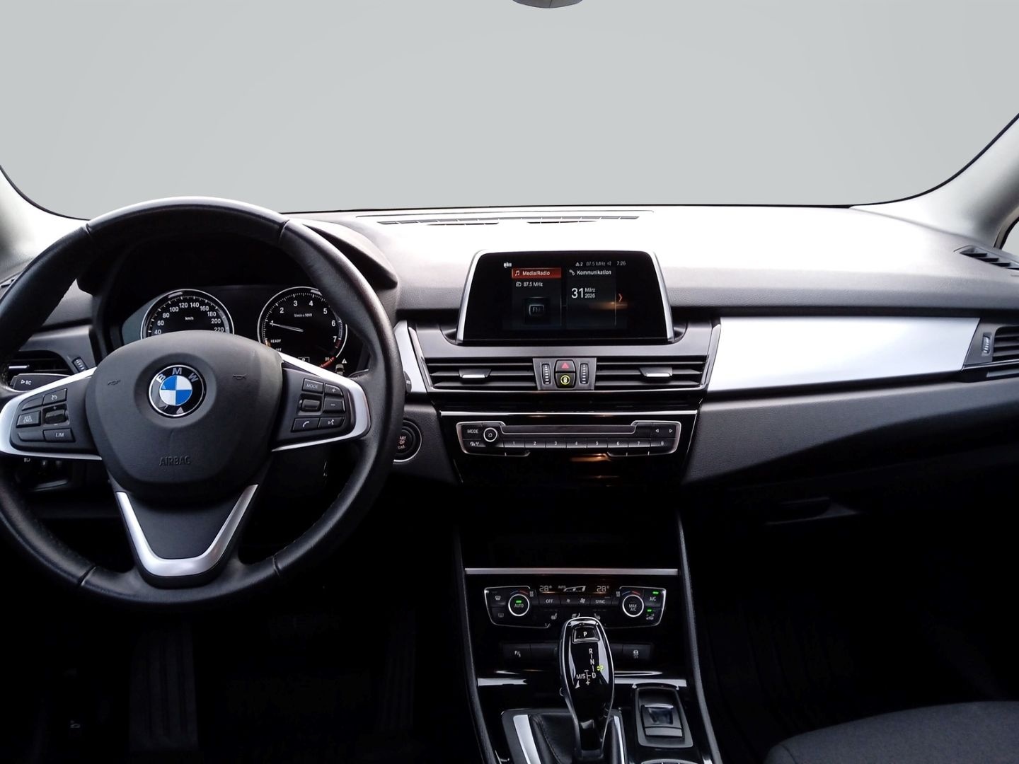 BMW 218 Gran Tourer Advantage i Aut. LED+SHZG+KOMFOR foto 15