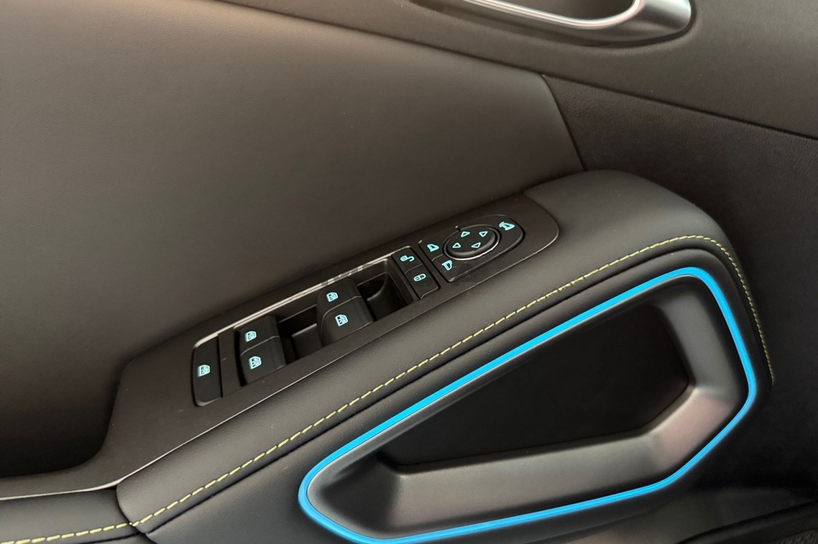 BYD ATTO 2 Boost, SHZ, NAVI, LEDER, LED, V2L, KAMERA foto 19