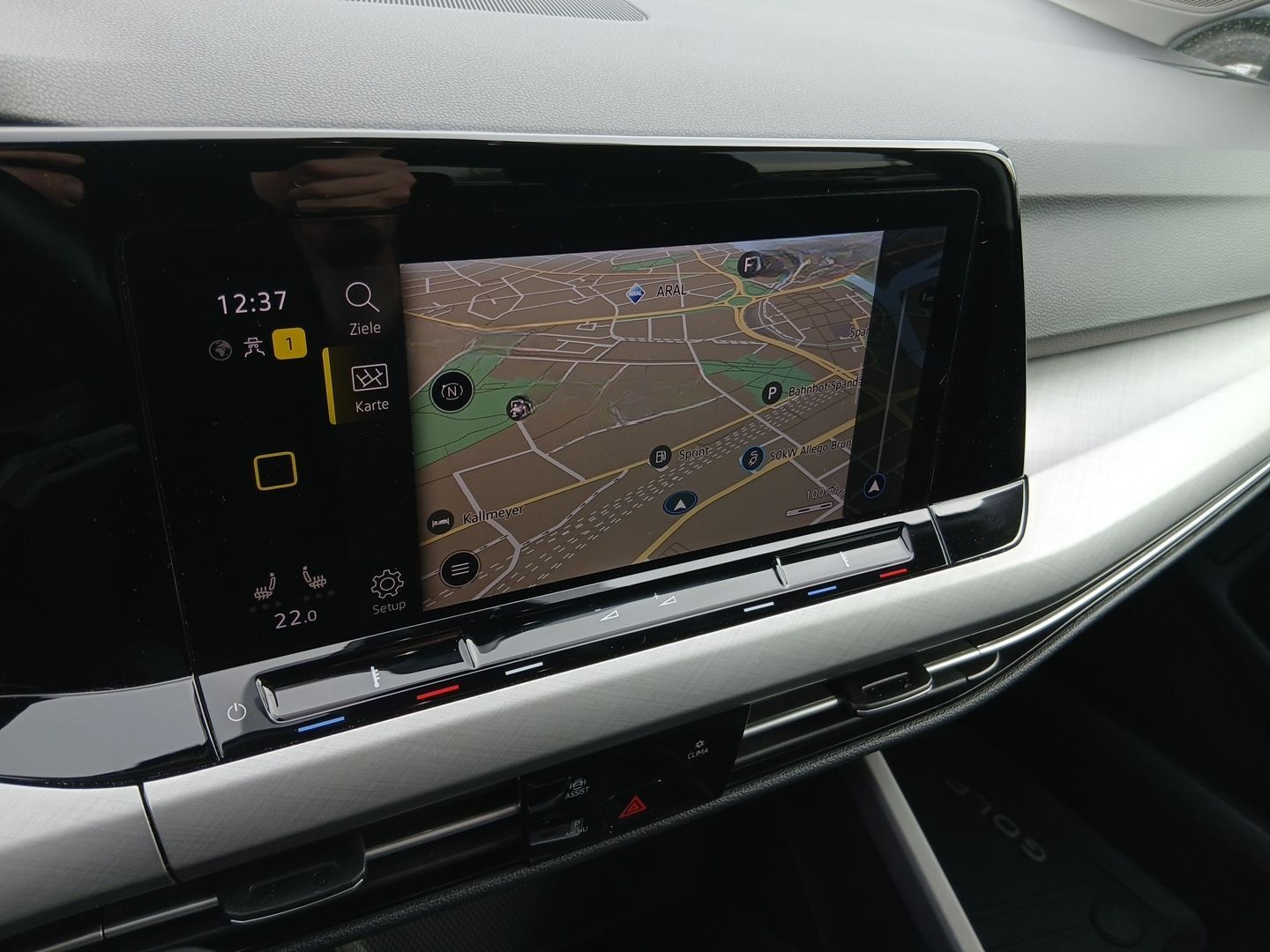 Volkswagen Golf VIII Variant 2.0 TDI Life DSG *ACC*NAV*SHZ* foto 18