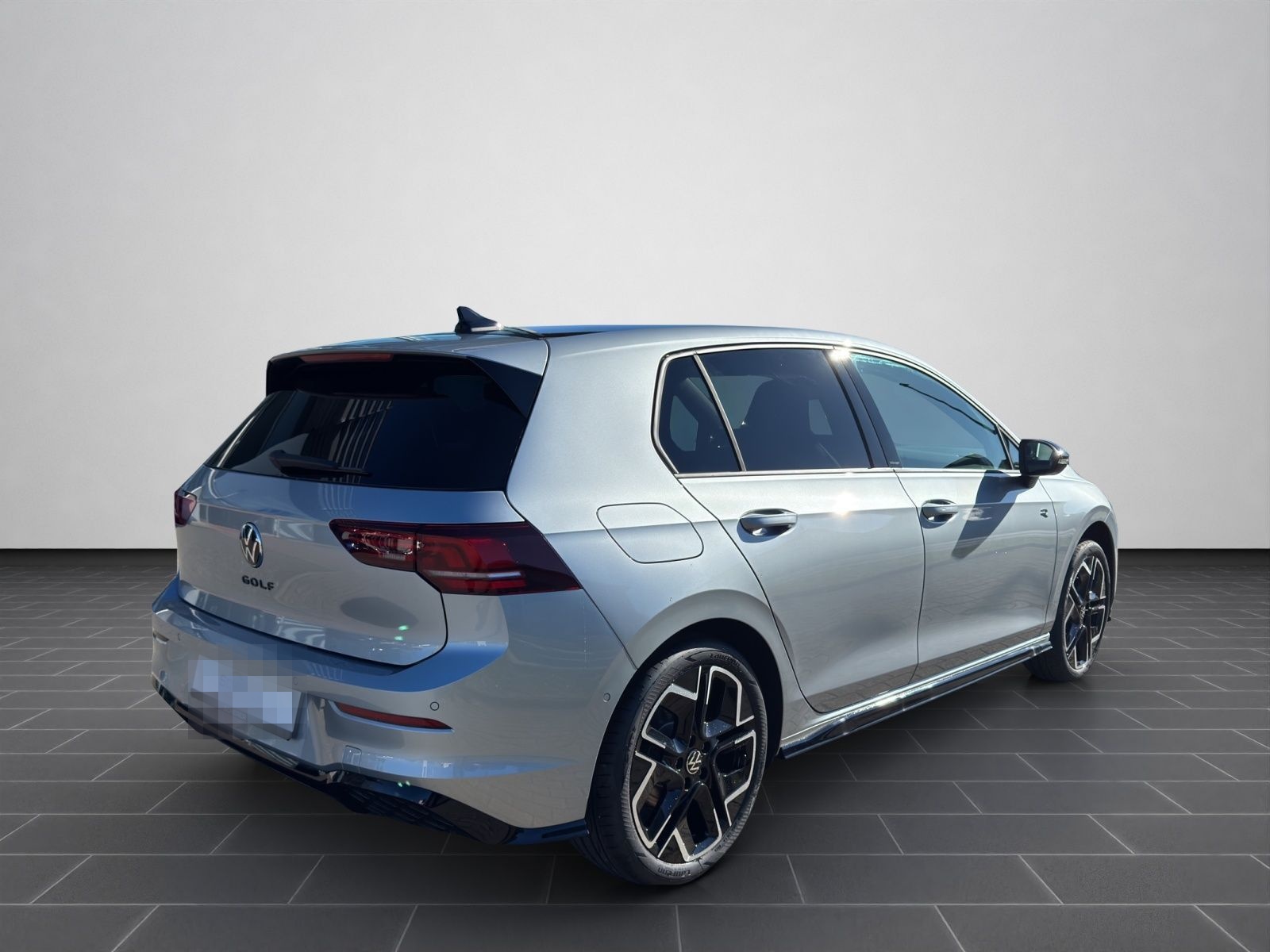 Volkswagen Golf R-Line 1,5 l eTSI OPF 110 kW (150 PS) 7-Gan foto 2