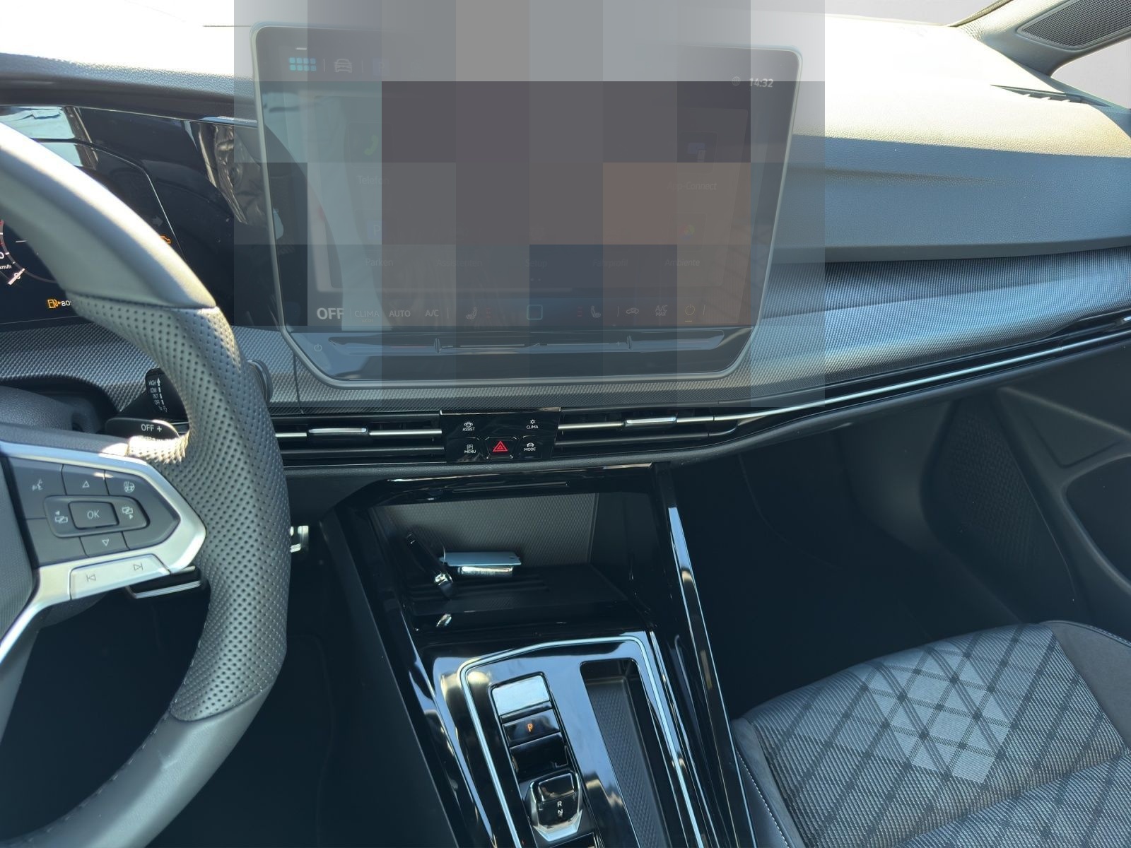 Volkswagen Golf R-Line 1,5 l eTSI OPF 110 kW (150 PS) 7-Gan foto 11