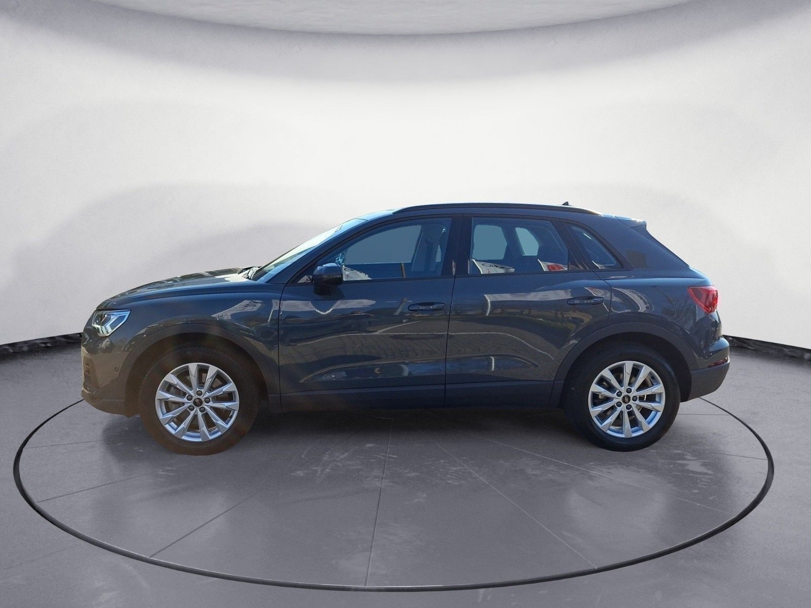 Audi Q3 40 TFSI quattro S tronic foto 3