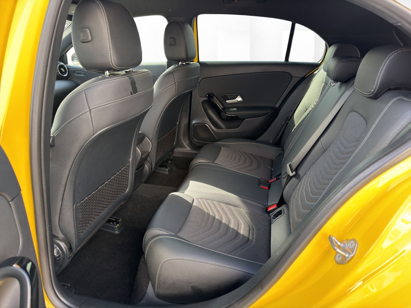 Mercedes-Benz A 180d *MBUX*LED*Komfort*CAM*SPORT*APP* foto 19