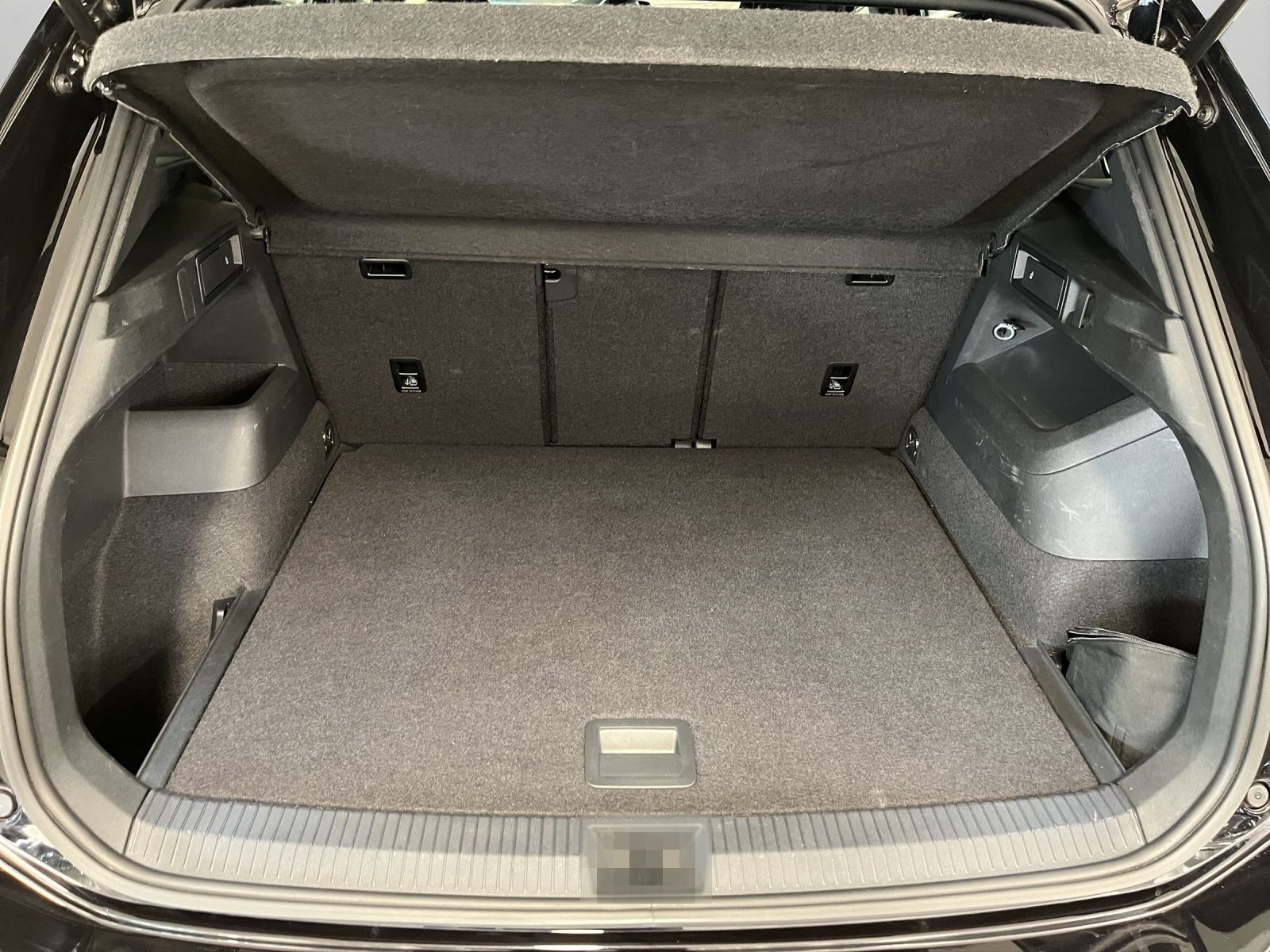 Volkswagen Tiguan 2,0 TDI DSG 4Mot. R-Line, Navi, Sitzh., S foto 15