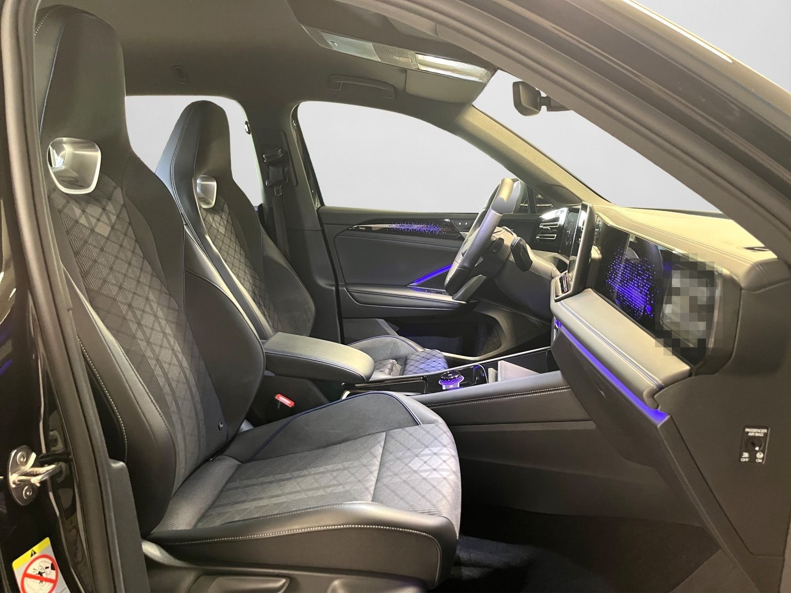 Volkswagen Tiguan 2,0 TDI DSG 4Mot. R-Line, Navi, Sitzh., S foto 4