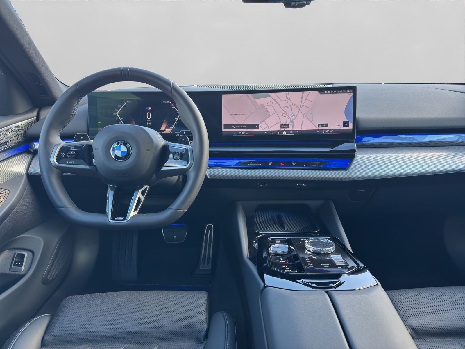 BMW 520i Limousine ab 1,99% eff. / M Paket Pro Panor foto 23