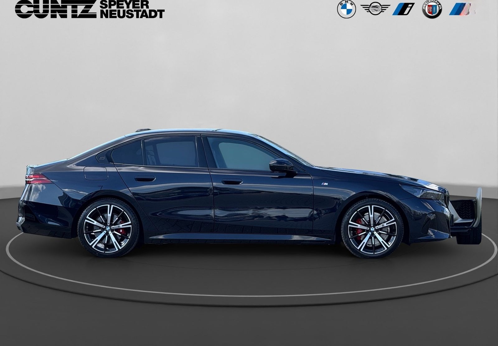BMW 520i Limousine ab 1,99% eff. / M Paket Pro Panor foto 4