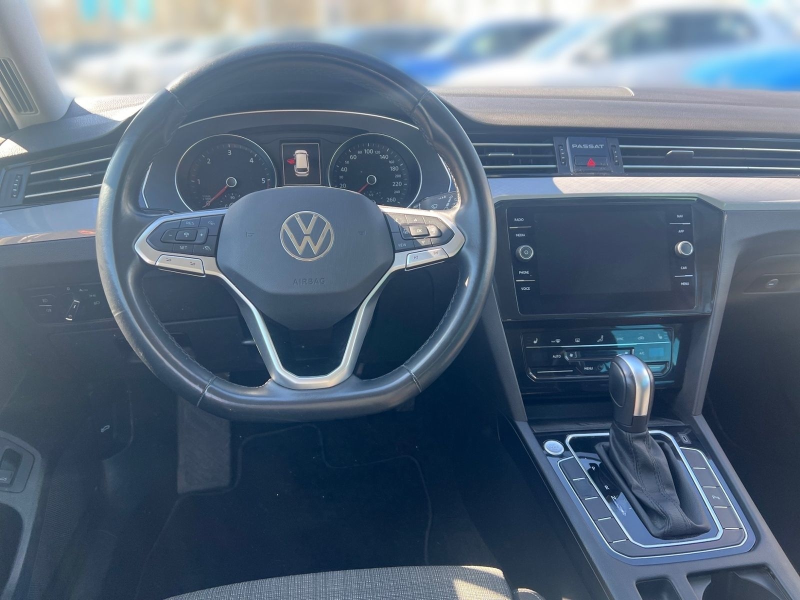 Volkswagen Passat Variant 2.0 TDI DSG BUSINESS +LED +ACC +R foto 11