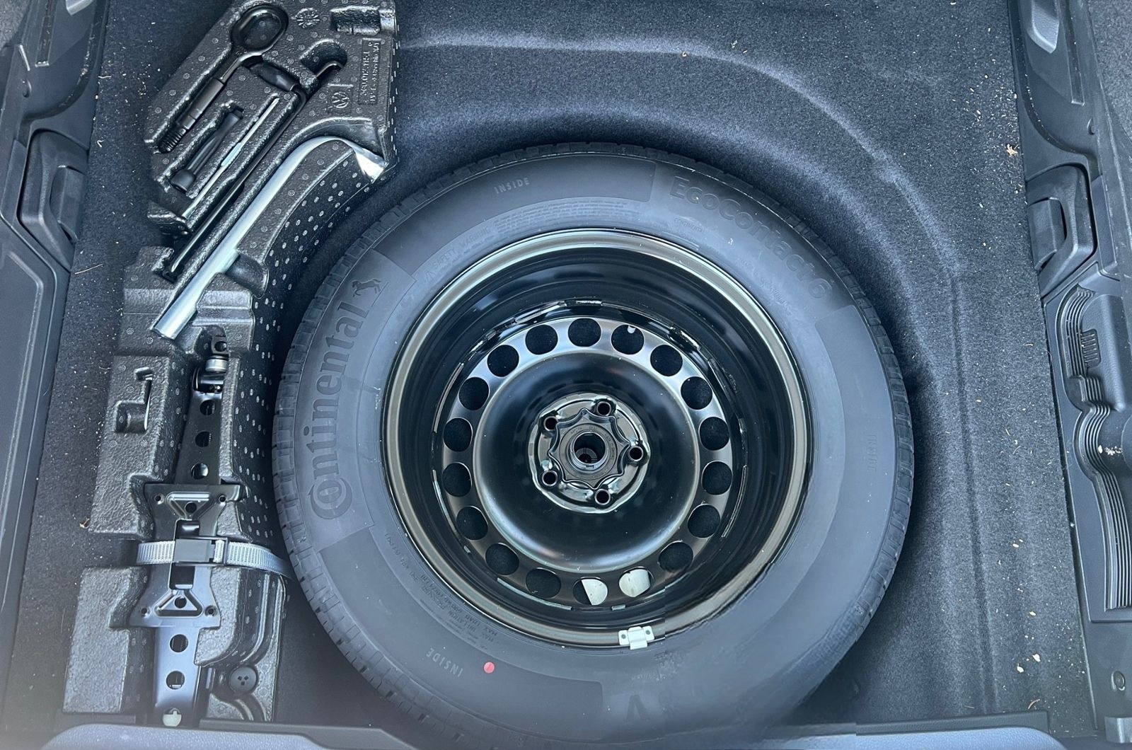 Volkswagen Passat Variant 2.0 TDI DSG BUSINESS +LED +ACC +R foto 16