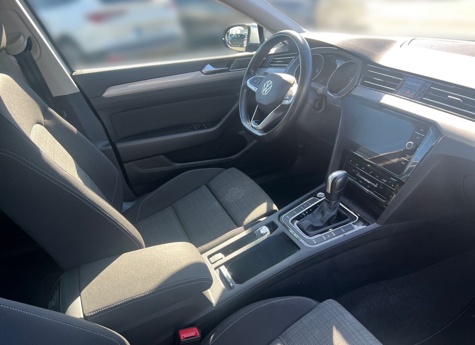 Volkswagen Passat Variant 2.0 TDI DSG BUSINESS +LED +ACC +R foto 8